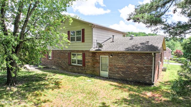 1511 Valiant Drive, Greeneville, TN 37745