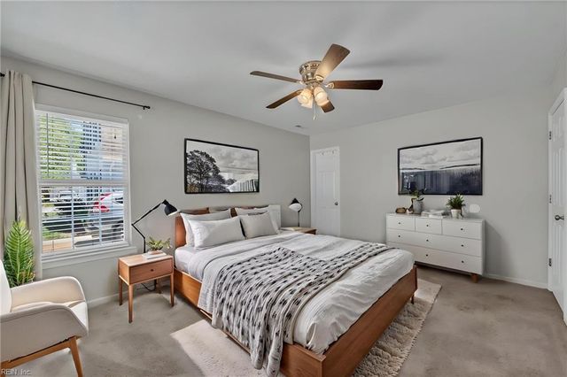 1119 Kings Mill CT, Chesapeake, VA 23320