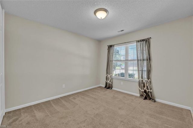 1119 Kings Mill CT, Chesapeake, VA 23320