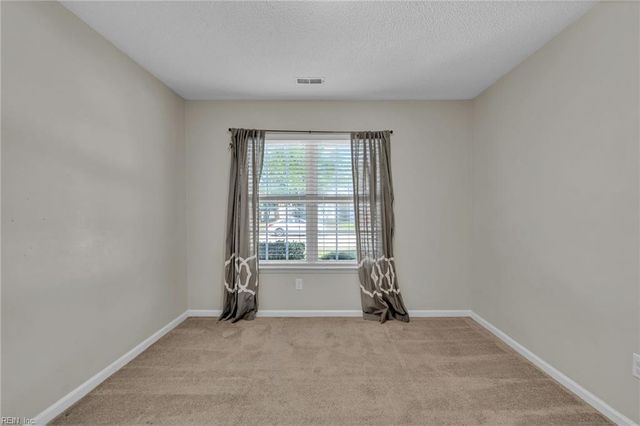 1119 Kings Mill CT, Chesapeake, VA 23320