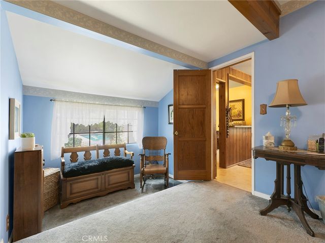 18918 Chase, Northridge, CA 91324