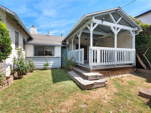 18918 Chase, Northridge, CA 91324