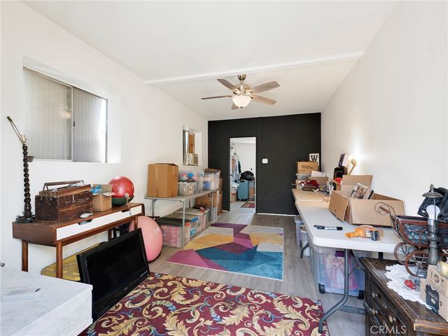 18918 Chase, Northridge, CA 91324