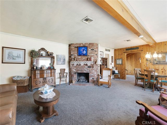 18918 Chase, Northridge, CA 91324