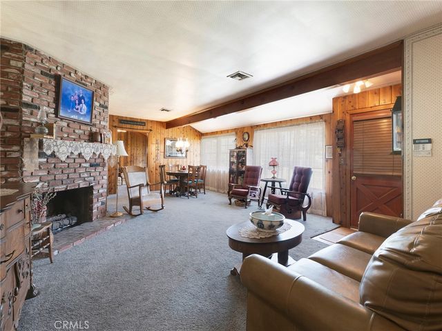 18918 Chase, Northridge, CA 91324