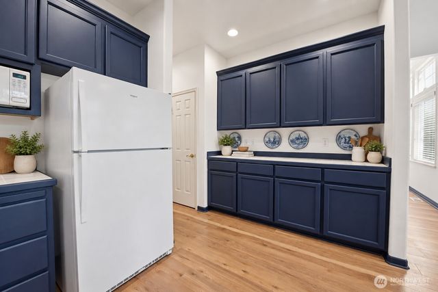 11627 E Oakmont Drive, Mukilteo, WA 98275
