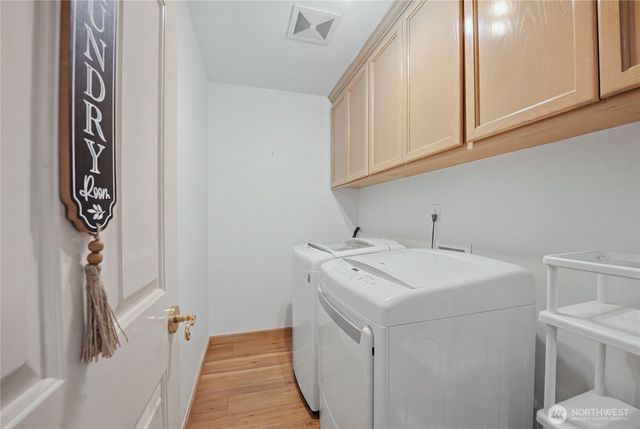 11627 E Oakmont Drive, Mukilteo, WA 98275