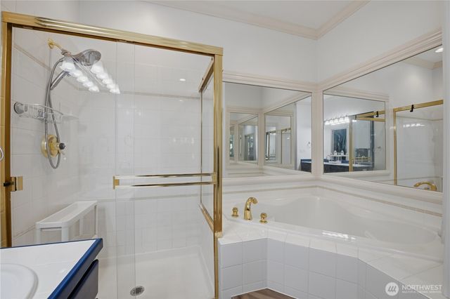 11627 E Oakmont Drive, Mukilteo, WA 98275