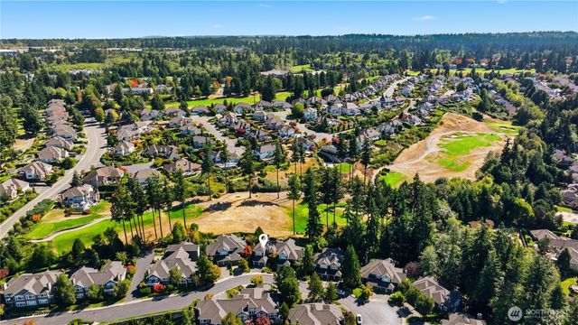 11627 E Oakmont Drive, Mukilteo, WA 98275