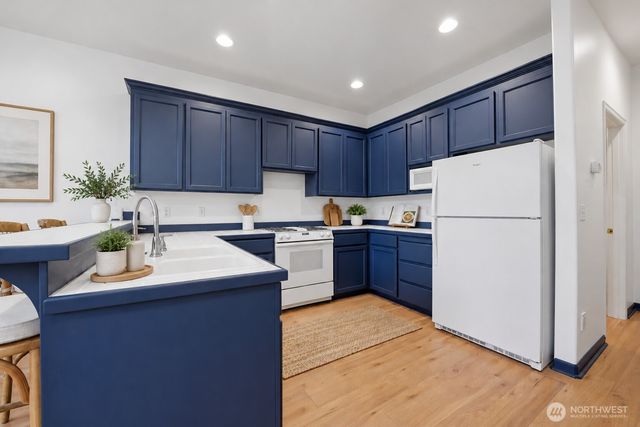 11627 E Oakmont Drive, Mukilteo, WA 98275