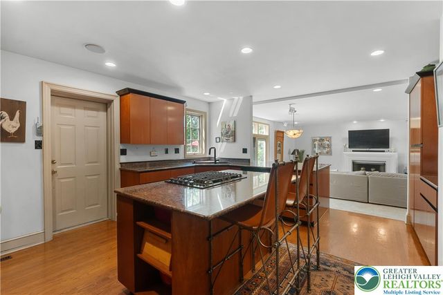 2445 Main Street, Bethlehem City, PA 18017