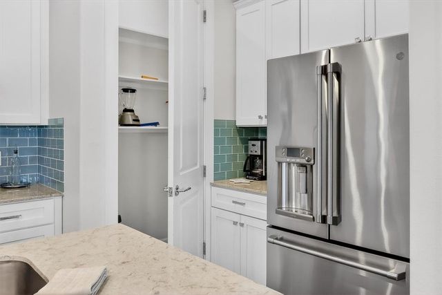 137 Palmilla Circ 103, Port Aransas, TX 78373