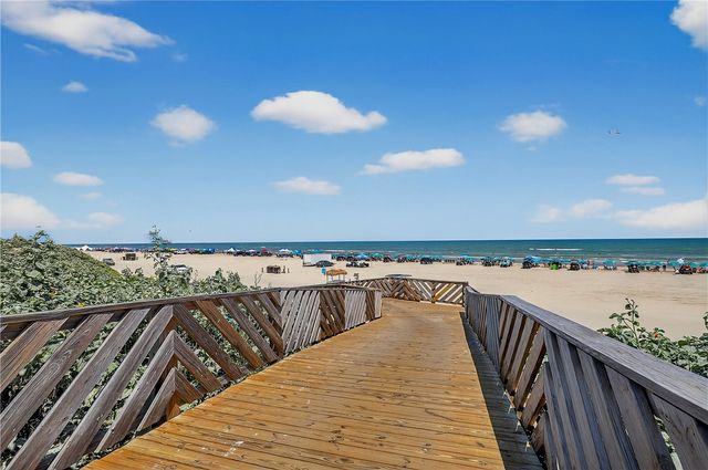 137 Palmilla Circ 103, Port Aransas, TX 78373