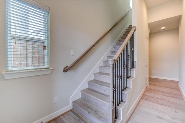 730 Carriage Knolls Drive, Houston, TX 77008