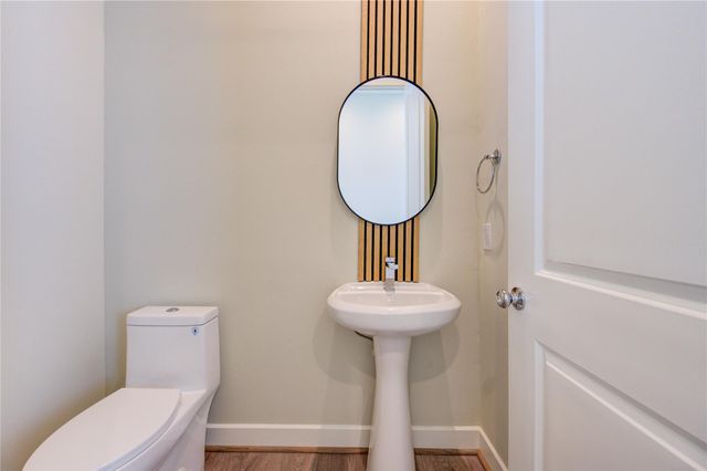 730 Carriage Knolls Drive, Houston, TX 77008