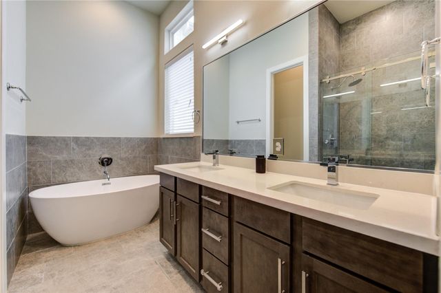 730 Carriage Knolls Drive, Houston, TX 77008