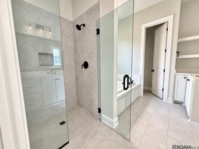 7234 E Rue Lierre, Zachary, LA 70791
