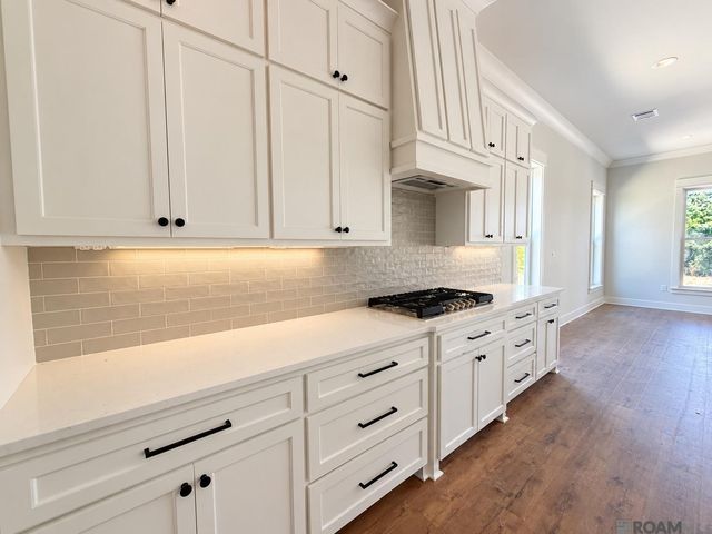 7234 E Rue Lierre, Zachary, LA 70791