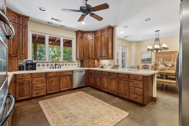 3227 Berry Hollow, Melissa, TX 75454