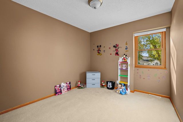 939 Sunset PLACE, Onalaska, WI 54650