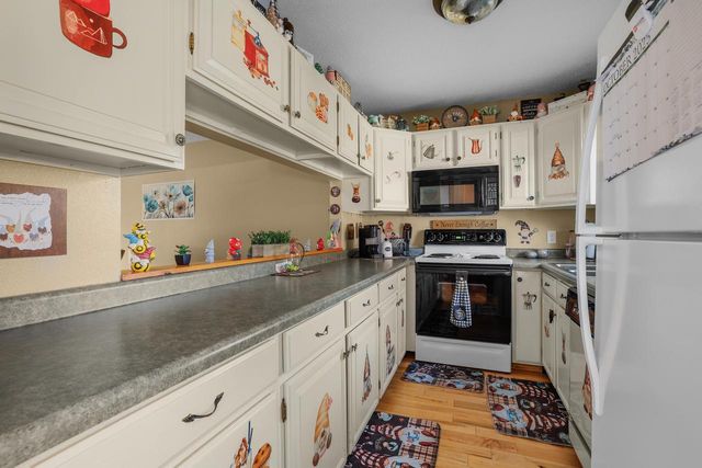 939 Sunset PLACE, Onalaska, WI 54650