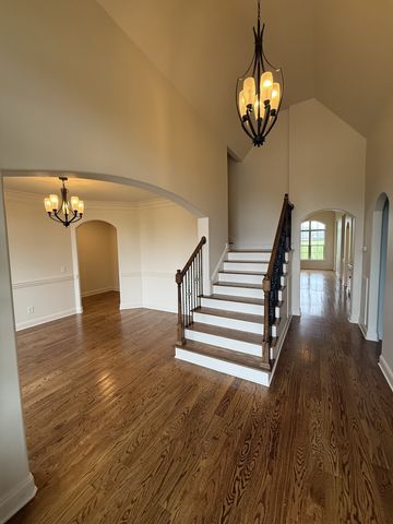 2162 Gorden Xing, Gallatin, TN 37066