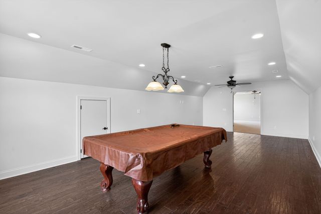 2162 Gorden Xing, Gallatin, TN 37066