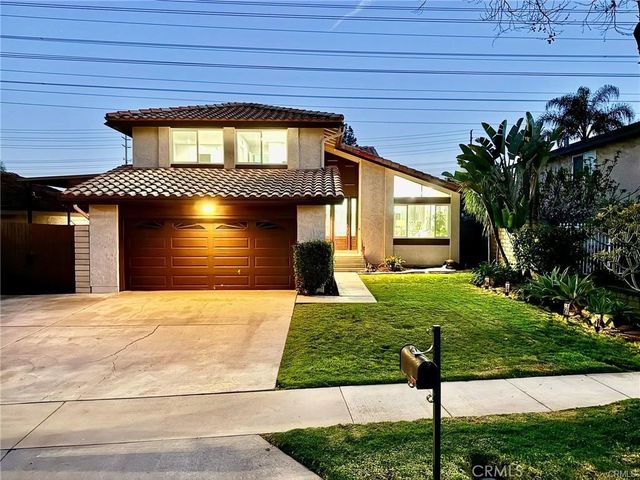 11702 Christy St, Cerritos, CA 90703