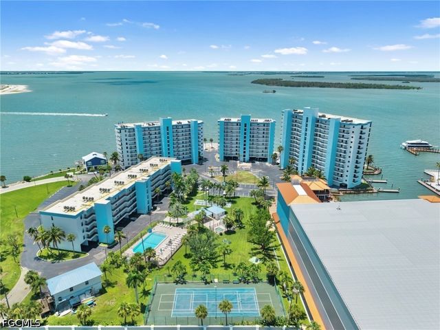 15021 Punta Rassa RD 403, Fort Myers, FL 33908