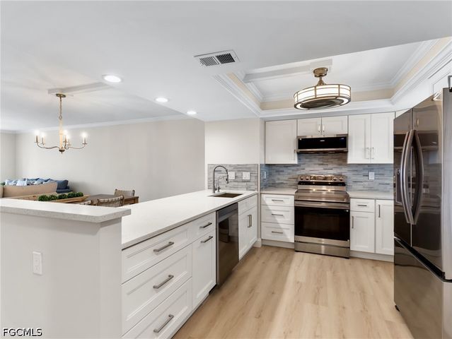 15021 Punta Rassa RD 403, Fort Myers, FL 33908