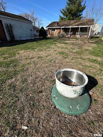 1130 SUNSET Drive, East Peoria, IL 61611