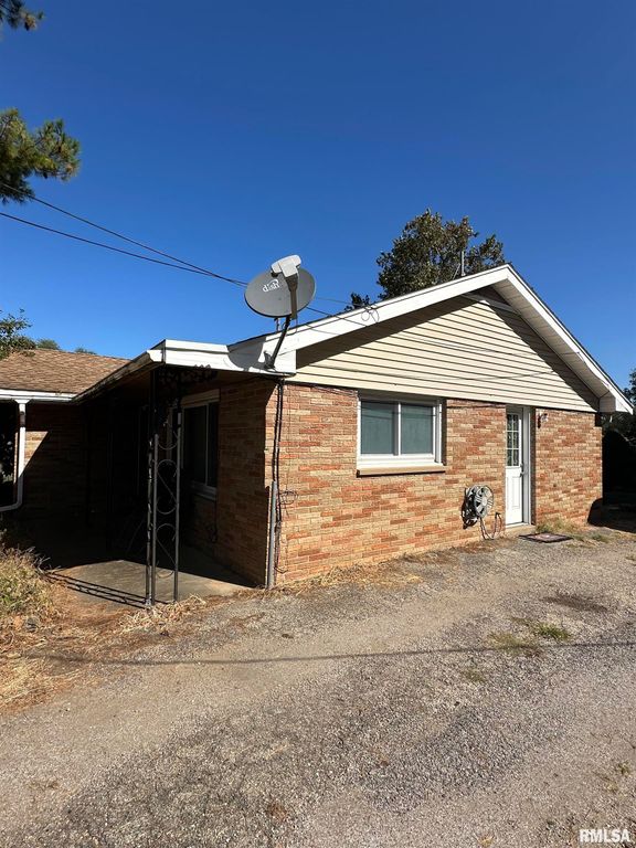 1130 SUNSET Drive, East Peoria, IL 61611