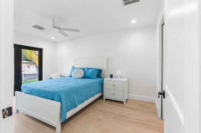 303 De Carie Street, Delray Beach, FL 33444