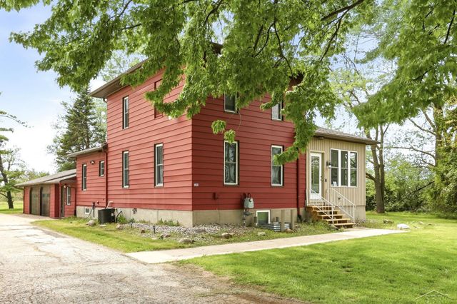 3285 Kochville Road, Kochville Twp, MI 48604