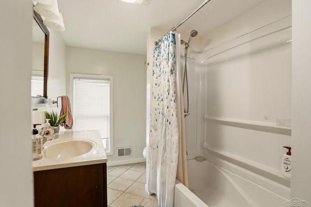 3285 Kochville Road, Kochville Twp, MI 48604