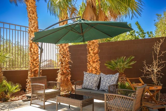 2589 Chateau Clermont Street, Henderson, NV 89044