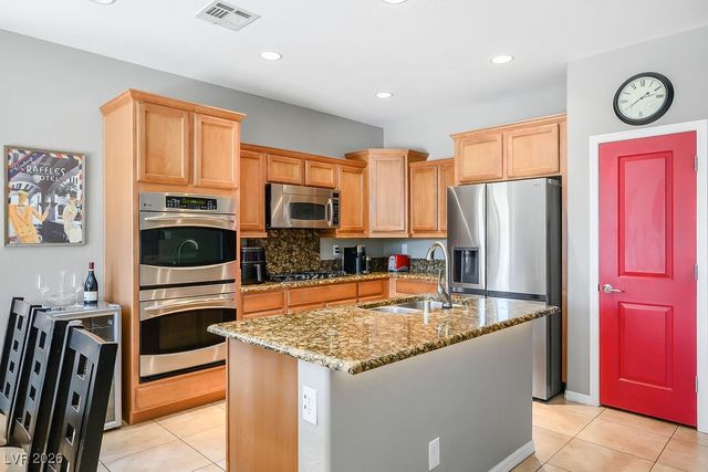 2589 Chateau Clermont Street, Henderson, NV 89044