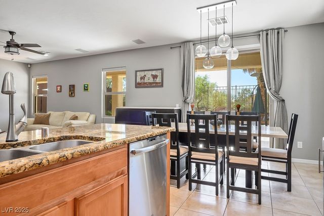 2589 Chateau Clermont Street, Henderson, NV 89044