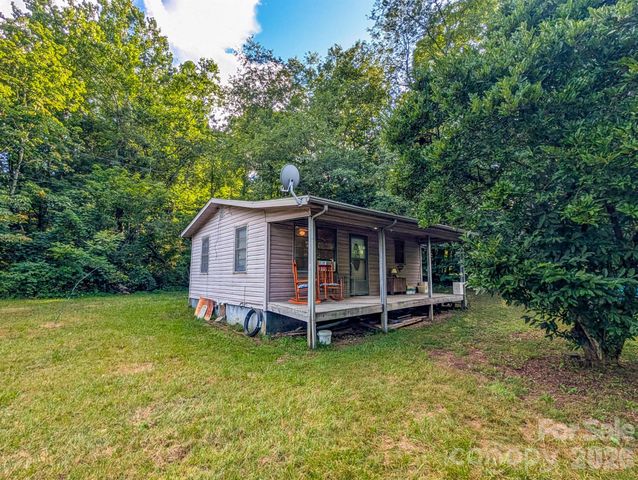 172 Lower Browns Creek Road, Burnsville, NC 28714