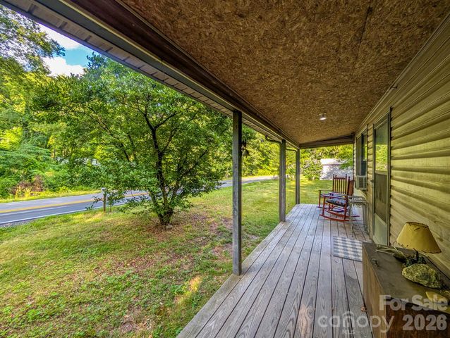 172 Lower Browns Creek Road, Burnsville, NC 28714