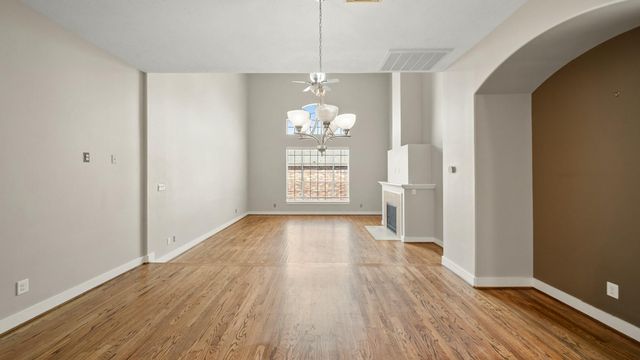 5637 Oasis Palm Lane, Houston, TX 77021