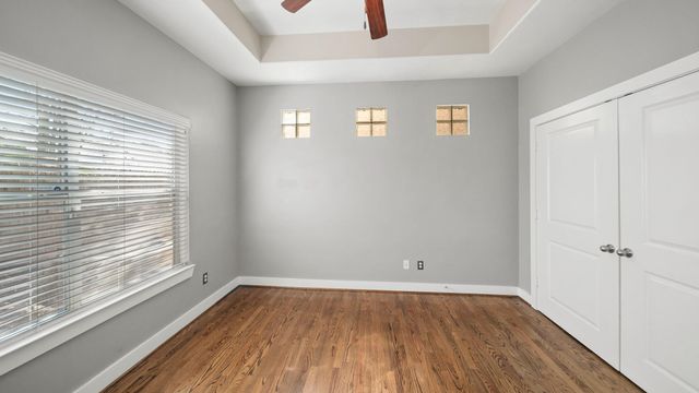 5637 Oasis Palm Lane, Houston, TX 77021