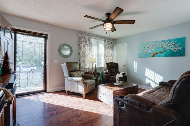 1611 Merritt St, Old Hickory, TN 37138