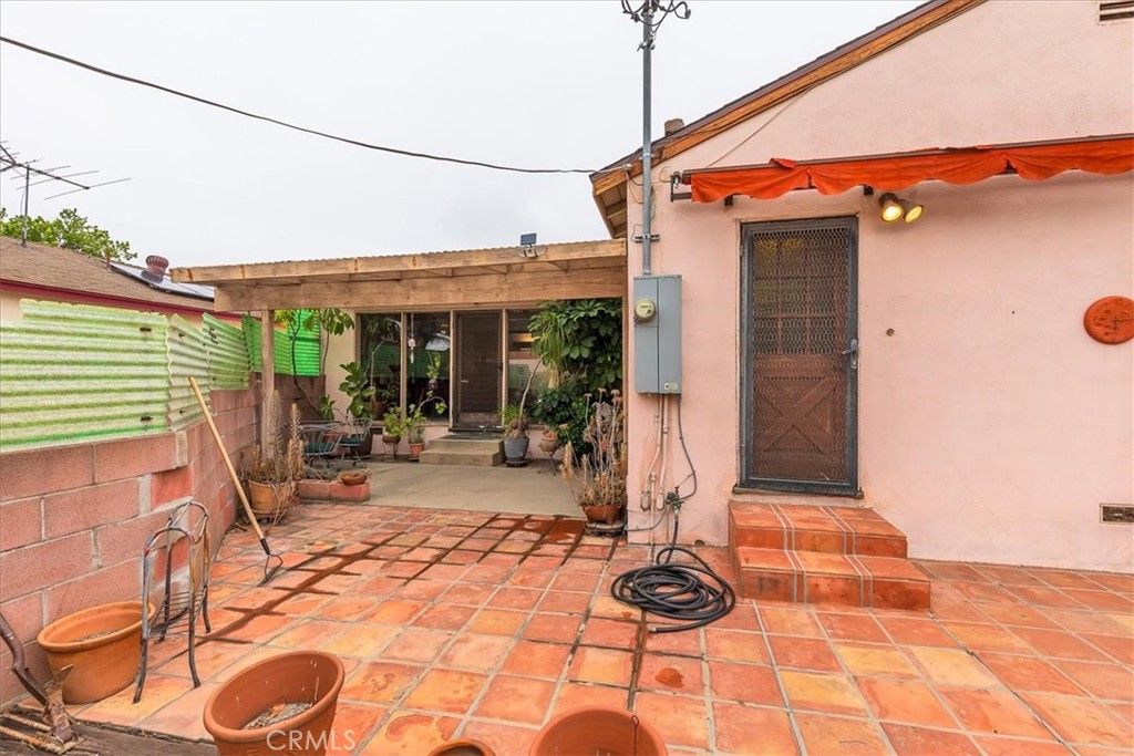 Image 28 of property listing at 949 W Rosewood Court, Ontario, CA 91762