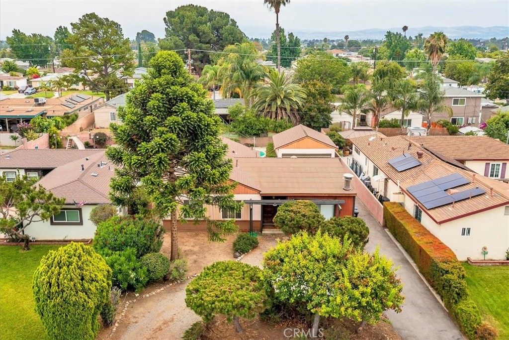 Image 32 of property listing at 949 W Rosewood Court, Ontario, CA 91762