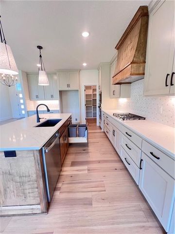16356 Baxter Street, Gardner, KS 66030
