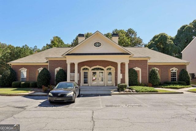 1363 Penhurst Drive, Lawrenceville, GA 30043