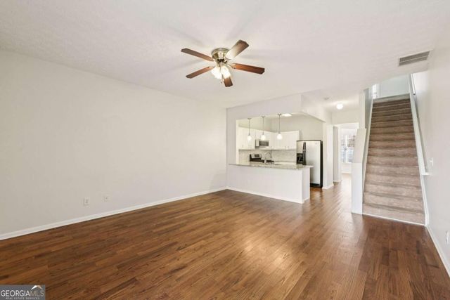 1363 Penhurst Drive, Lawrenceville, GA 30043