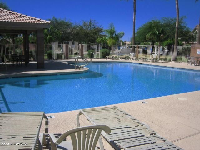 4533 E GLENHAVEN Drive, Phoenix, AZ 85048