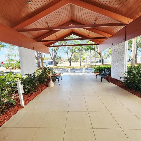 6 Angelita, Port St. Lucie, FL 34952